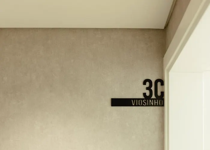 Trindade 19 - 3c Viosinho דירה